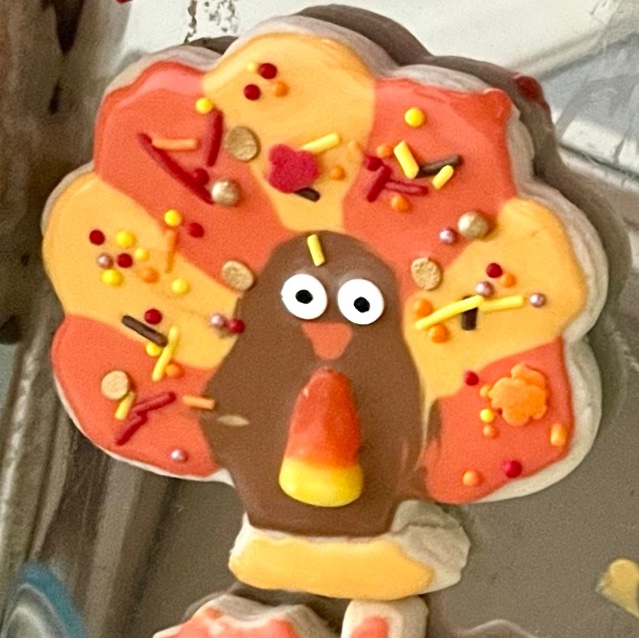 Decorated turkey cookie with candy corn beak